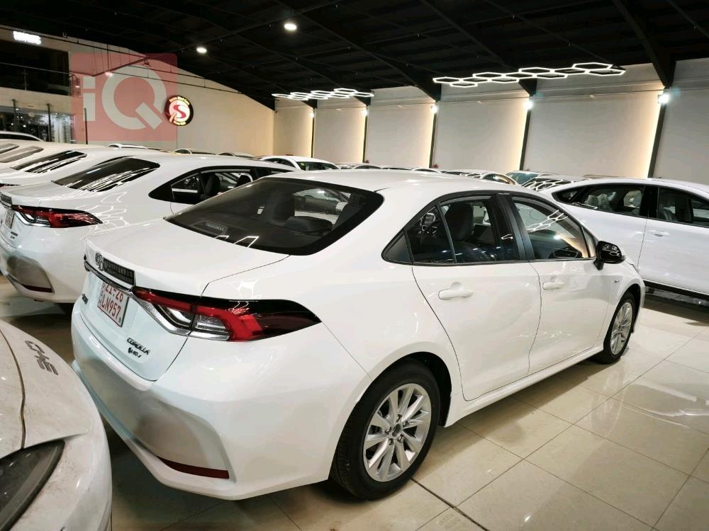 تۆیۆتا کۆرۆلا